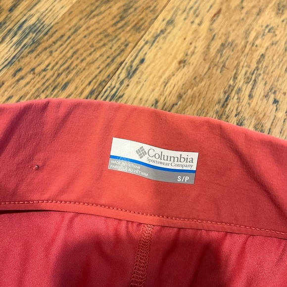 COLUMBIA. Coral  skirt  size S - Picture 2 of 9